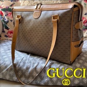 90’s *Vintage* Gucci Bag